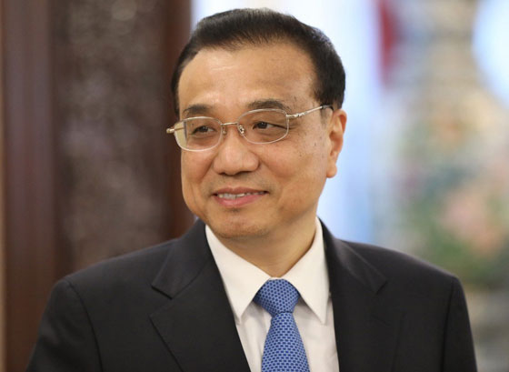 تعرفوا على أغرب هدايا تلقاها وقدمها رؤساء وزعماء العالم صورة رقم 2