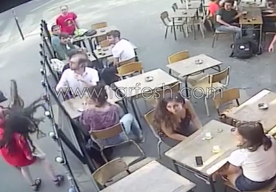 اعتقال المتحرش الذي صفع الفرنسية بباريس وأسمه فراس.. فيديو وصور صورة رقم 5 اعتقال المتحرش الذي صفع الفرنسية بباريس وأسمه فراس.. فيديو وصور صورة رقم 5
