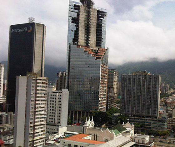 بالصور: أبرز 10 ناطحات سحاب مهجورة في العالم صورة رقم 2