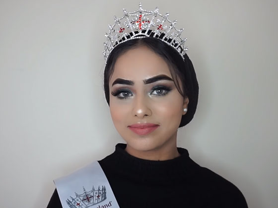 مسلمة محجبة تدرس المحاماة خسرت تاج مسابقة ملكة جمال إنجلترا في النهائيات! صورة رقم 8