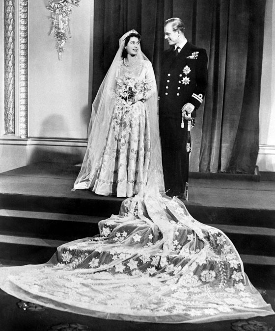 كيف التقى الملوك والأميرات لأول مرة قبل الزواج؟ من الجامعة للحفلات! صورة رقم 1 كيف التقى الملوك والأميرات لأول مرة قبل الزواج؟ من الجامعة للحفلات! صورة رقم 1