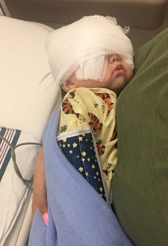 طفلة تعاني من مرض وراثي حوّلها الى احدى أميرات ديزني! صورة رقم 12 طفلة تعاني من مرض وراثي حوّلها الى احدى أميرات ديزني! صورة رقم 12
