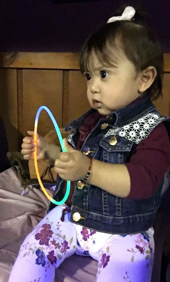 طفلة تعاني من مرض وراثي حوّلها الى احدى أميرات ديزني! صورة رقم 21 طفلة تعاني من مرض وراثي حوّلها الى احدى أميرات ديزني! صورة رقم 21