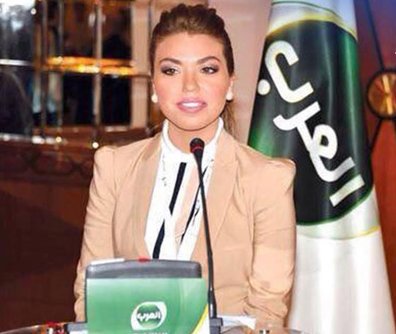 حدث تاريخي: فيديو وئام الدخيل، اول سيدة تذيع الاخبار على الشاشة السعودية صورة رقم 6 حدث تاريخي: فيديو وئام الدخيل، اول سيدة تذيع الاخبار على الشاشة السعودية صورة رقم 6