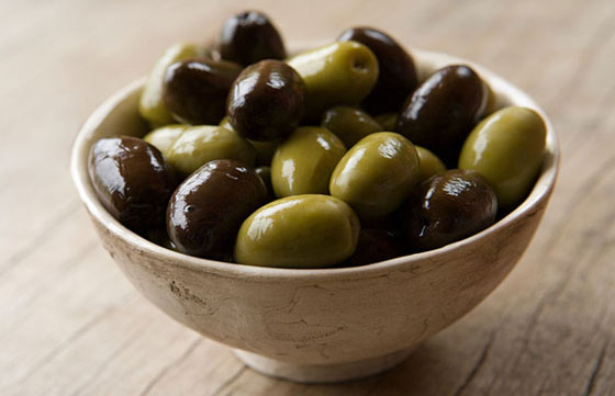 تناولوا المزيد من الزيتون, لهذه الأسباب..!! صورة رقم 3 تناولوا المزيد من الزيتون, لهذه الأسباب..!! صورة رقم 3