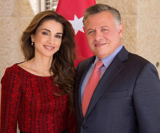 السيدة الأولى: 10 زوجات ملوك ورؤساء أصبحن رمز الاناقة بينهن ملكة عربية صورة رقم 5