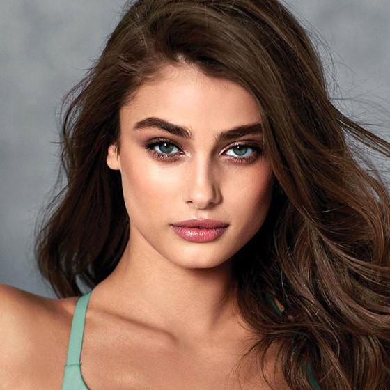 بالصور.. تعرفوا على أجمل 10 نساء في العالم للعام 2018 صورة رقم 5