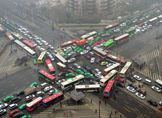 كيف يعيش الشعب الصيني.. صور غريبة لا ترونها الا في هناك! صورة رقم 12
