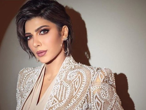 صور لتسريحات الشعر القصير من الفنانات العرب صورة رقم 10