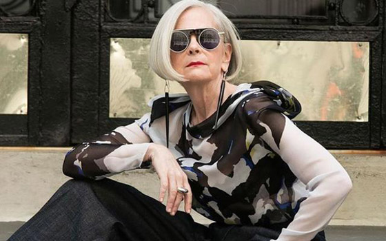 صورة رقم 5 - أشهر 6 نساء وصلن سن الشيخوخة ولا زلن شهيرات، نشيطات ومتميزات صورة رقم 5 - أشهر 6 نساء وصلن سن الشيخوخة ولا زلن شهيرات، نشيطات ومتميزات