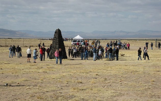 سياحة الإنتحار والمقابر.. إليكم 9 أنواع غريبة وغير تقليدية للسياحة صورة رقم 3