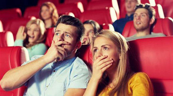 احذر أفلام الرعب قد تقتلك! تسبب الصدمة، السكتة القلبية، الاغماء والاجهاض! صورة رقم 3