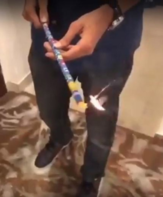 فيديو مضحك: تعرض لمقلب طريف من أصداقائه فردَّ بمقلب آخر أطرف صورة رقم 4