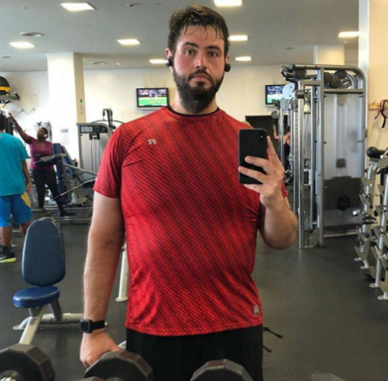 بعد أن وصل وزنه إلى 245 كيلو.. أمريكي يخسر 143 كيلو من أجل خطيبته! صورة رقم 3