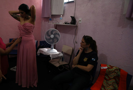 بالصور.. مسابقة ملكة جمال السجون في ريو دي جانيرو البرازيلية صورة رقم 4