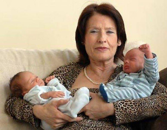 أمهات أنجبن أطفالهن فوق الـ60 عاما: أكبرهن هندية أنجبت في سن 72 صورة رقم 7
