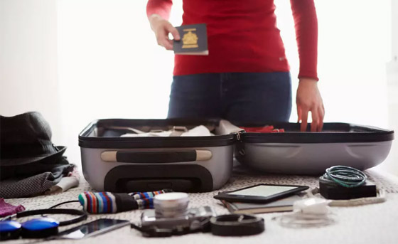 تعرفوا الى أغرب الأشياء التي يحملها المسافرون في حقائبهم صورة رقم 2