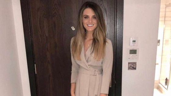 صور صادمة: البوتوكس يحول سيدة بريطانية جميلة الى مسخ صورة رقم 8