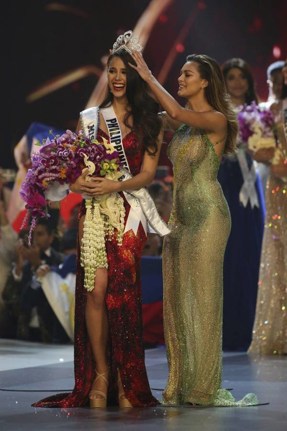 بالفيديو والصور..فلبينية تفوز بلقب ملكة جمال الكون 2018 صورة رقم 4