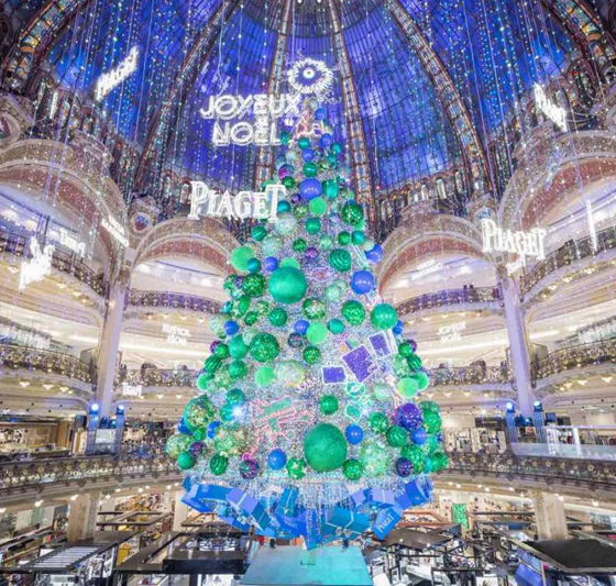 صور رائعة.. أجمل أشجار الميلاد حول العالم صورة رقم 2