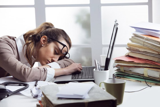 10 أعراض وعلامات تدل على نقص الفيتامينات يمكنك كشفها بسهولة صورة رقم 9 10 أعراض وعلامات تدل على نقص الفيتامينات يمكنك كشفها بسهولة صورة رقم 9