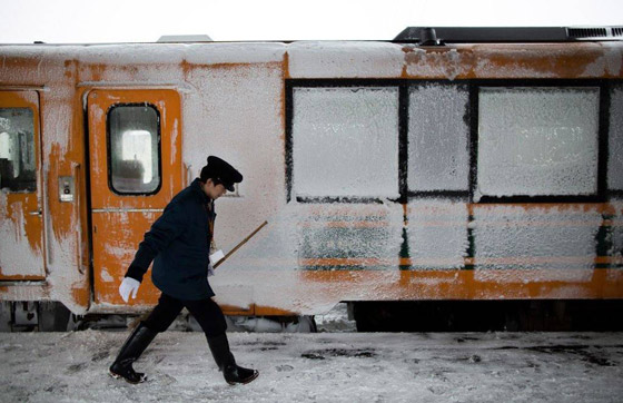 صور مدهشة..  تعرّفوا إلى أكثر مدينة تتساقط فيها الثلوج في العالم! صورة رقم 17