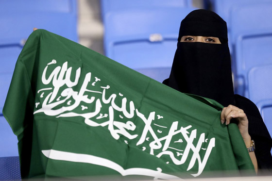 بالصور.. حسناوات كأس آسيا في الإمارات صورة رقم 7
