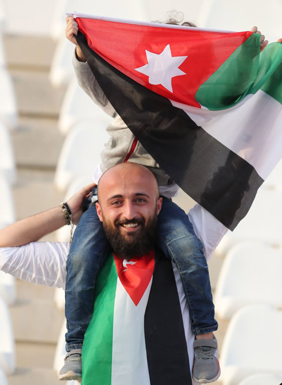 بالصور.. حسناوات كأس آسيا في الإمارات صورة رقم 24