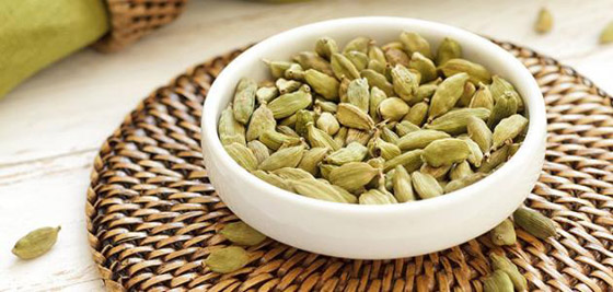  الهيل (الحبهان) يعالج 7 أمراض بينها تجلط الدم، نزلات البرد والسرطان  صورة رقم 6