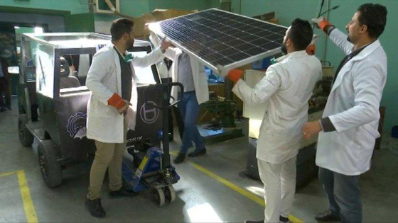  بالفيديو والصور: طلاب أردنيون يخترعون سيارة تعمل بالطاقة الشمسية صورة رقم 1
