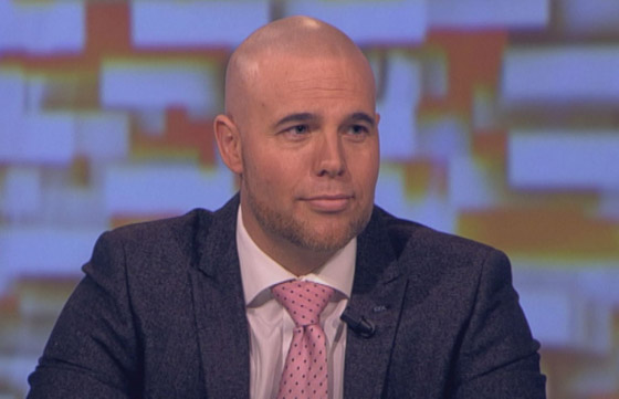 سياسي هولندي يعتنق الإسلام بعد أن كان من أشد معارضي الديانة الإسلامية! صورة رقم 4 سياسي هولندي يعتنق الإسلام بعد أن كان من أشد معارضي الديانة الإسلامية! صورة رقم 4