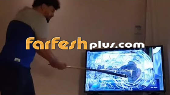 فيديو صادم.. خسر فريقه المفضل فحطم 26 تلفازا!! صورة رقم 1