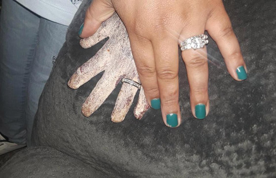  فيديو وصور: حفل زواج جنوني لمراهقة أمريكية تتزوج من دميتها الزومبي‎! صورة رقم 2