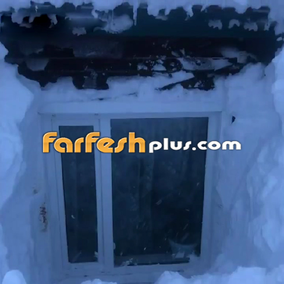 بالفيديو والصور.. اختفاء قرية روسية تحت الثلوج بشكل كامل صورة رقم 2 بالفيديو والصور.. اختفاء قرية روسية تحت الثلوج بشكل كامل صورة رقم 2