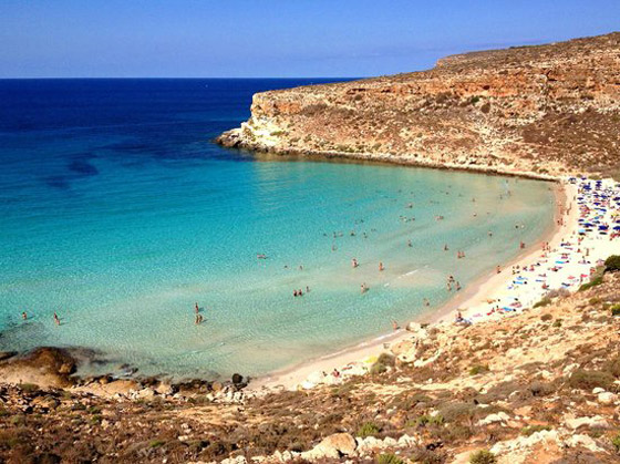 بالفيديو.. إليكم أجمل وأفضل الشواطئ لعام 2019.. صورة رقم 1