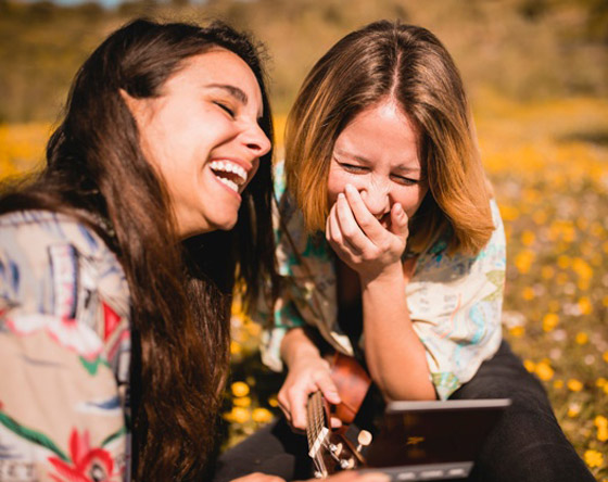 هذه الأبراج تمتلك أعلى وأجمل ضحكة.. هل أنت بينها؟ صورة رقم 2