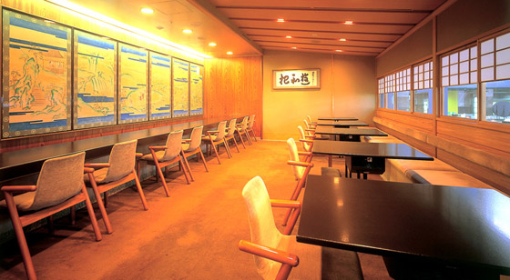 بالصور: تعرفوا إلى أفخم وأغلى 10 مطاعم فاخرة في العالم! صورة رقم 7