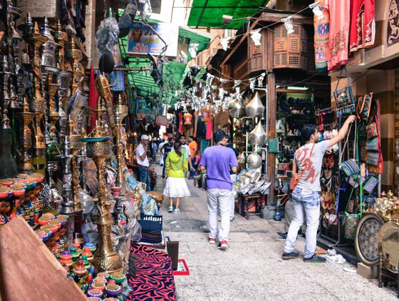 صور مدهشة لأشهر المَعالِم الموجودة في بعض المدن العربية صورة رقم 15