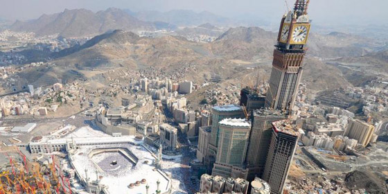 صور مدهشة لأشهر المَعالِم الموجودة في بعض المدن العربية صورة رقم 17