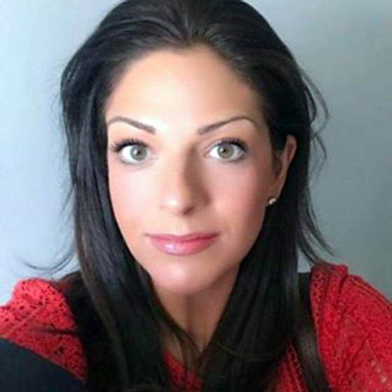 اعتقال امرأة إدّعت أنّها مريضة بالسرطان وجمعت تبرعات 59 ألف دولار صورة رقم 2 اعتقال امرأة إدّعت أنّها مريضة بالسرطان وجمعت تبرعات 59 ألف دولار صورة رقم 2
