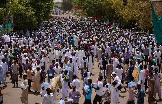 هذه مطالب المعارضة السودانية لإنهاء احتجاجاتها صورة رقم 3 هذه مطالب المعارضة السودانية لإنهاء احتجاجاتها صورة رقم 3