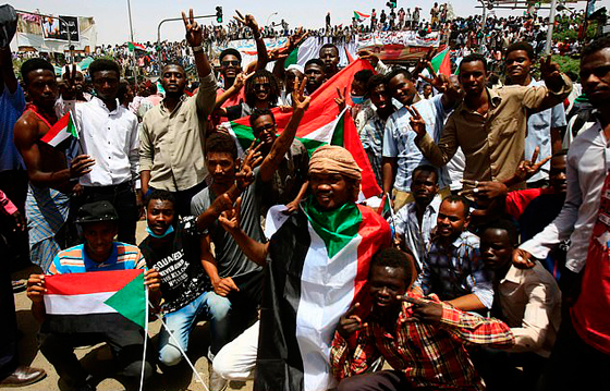 هذه مطالب المعارضة السودانية لإنهاء احتجاجاتها صورة رقم 6 هذه مطالب المعارضة السودانية لإنهاء احتجاجاتها صورة رقم 6