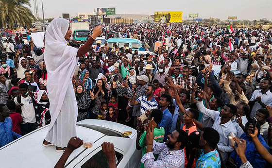هذه مطالب المعارضة السودانية لإنهاء احتجاجاتها صورة رقم 12 هذه مطالب المعارضة السودانية لإنهاء احتجاجاتها صورة رقم 12