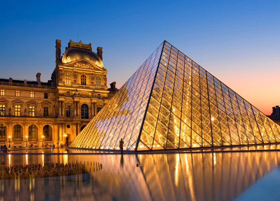 خدعة بصرية فنية بمناسبة مرور 30 عاما على بناء هرم اللوفر! صور صورة رقم 8