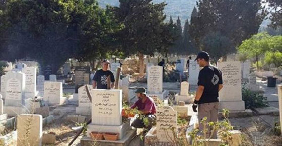 فيديو أغرب من الخيال: مغربية تعود للحياة بعد دفنها بـ9 أيام ثم تفارق الحياة! صورة رقم 5 فيديو أغرب من الخيال: مغربية تعود للحياة بعد دفنها بـ9 أيام ثم تفارق الحياة! صورة رقم 5