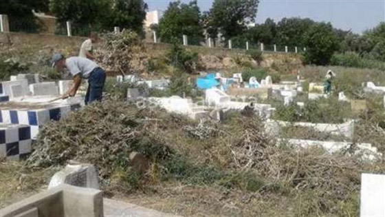 فيديو أغرب من الخيال: مغربية تعود للحياة بعد دفنها بـ9 أيام ثم تفارق الحياة! صورة رقم 6 فيديو أغرب من الخيال: مغربية تعود للحياة بعد دفنها بـ9 أيام ثم تفارق الحياة! صورة رقم 6