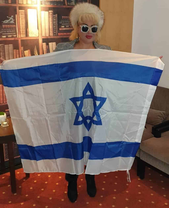 رغد تهاجم (نانا) ابنة صدام حسين المزعومة: كاذبة صهيونية فضحت نفسها! صورة رقم 4 رغد تهاجم (نانا) ابنة صدام حسين المزعومة: كاذبة صهيونية فضحت نفسها! صورة رقم 4