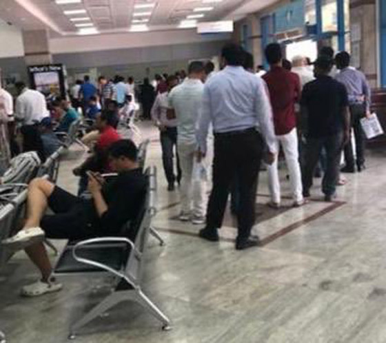  محمد بن راشد ينتقد خدمات بريد الإمارات مهددا ويفاجئ الجميع بقراراته! صورة رقم 4