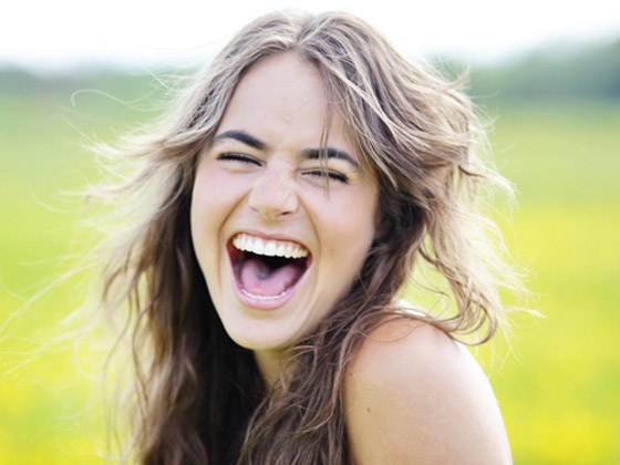 تعرفوا على 7 أعراض وعادات يقوم بها من يريد إخفاء كآبته وحزنه! صورة رقم 4
