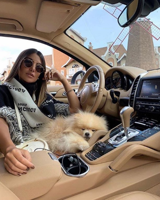حساب إنستغرام يعرض أسلوب الحياة السري لأشخاص من أغنى الأغنياء صورة رقم 2